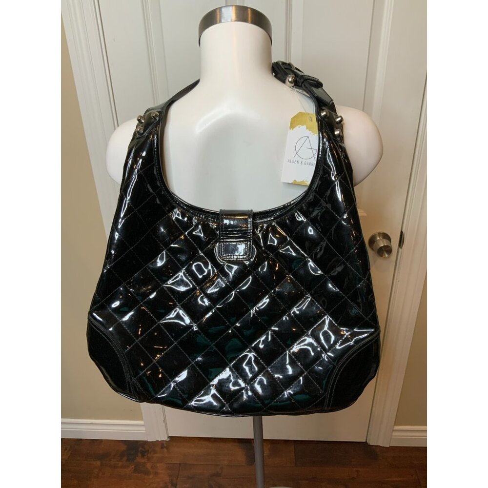 Burberry Brooke Padlock Black Quilted Patent Leather Hobo Handbag Purse - Picture 7 of 9